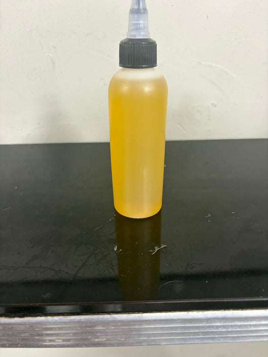 Anti-itch growth oil